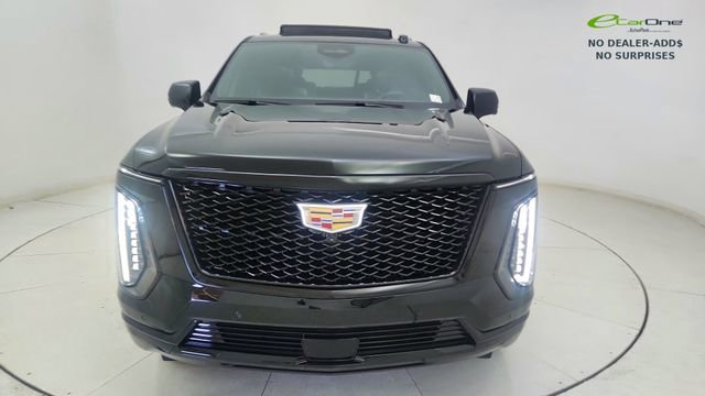 Used 2025 Cadillac Escalade Sport w/ Touring Package AWD/4WD image 13