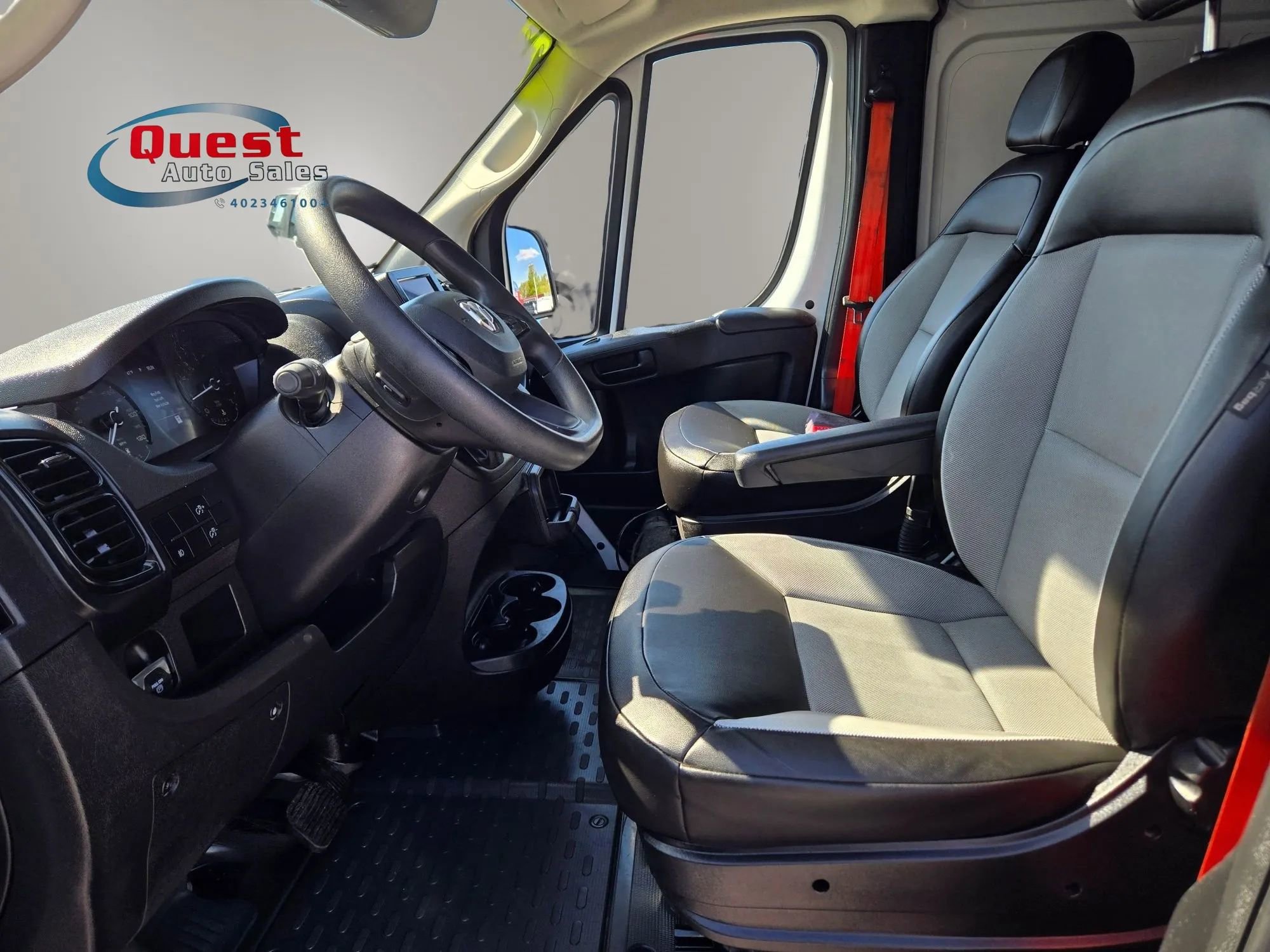 Used 2023 RAM ProMaster 3500 w/ Lane Management Group FWD image 18
