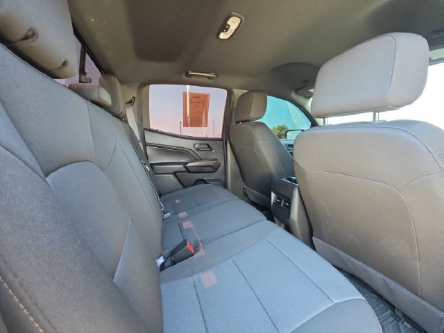 Used 2025 Chevrolet Colorado Trail Boss AWD/4WD image 27