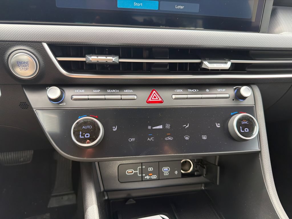 New 2026 Hyundai Sonata SEL FWD image 24