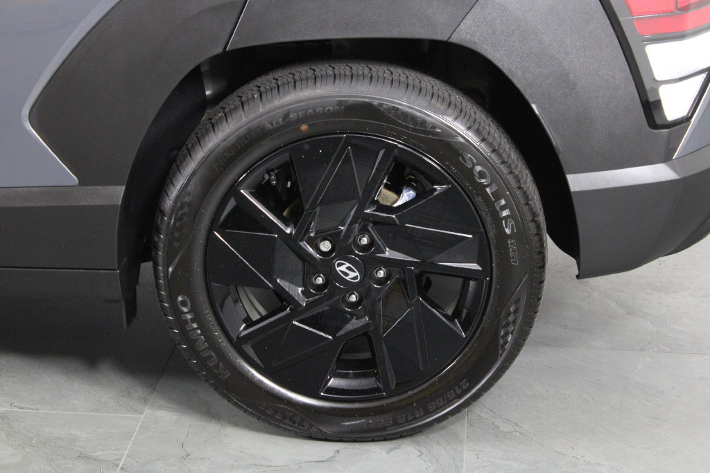 Certified 2027 Hyundai Kona SEL Sport FWD image 16