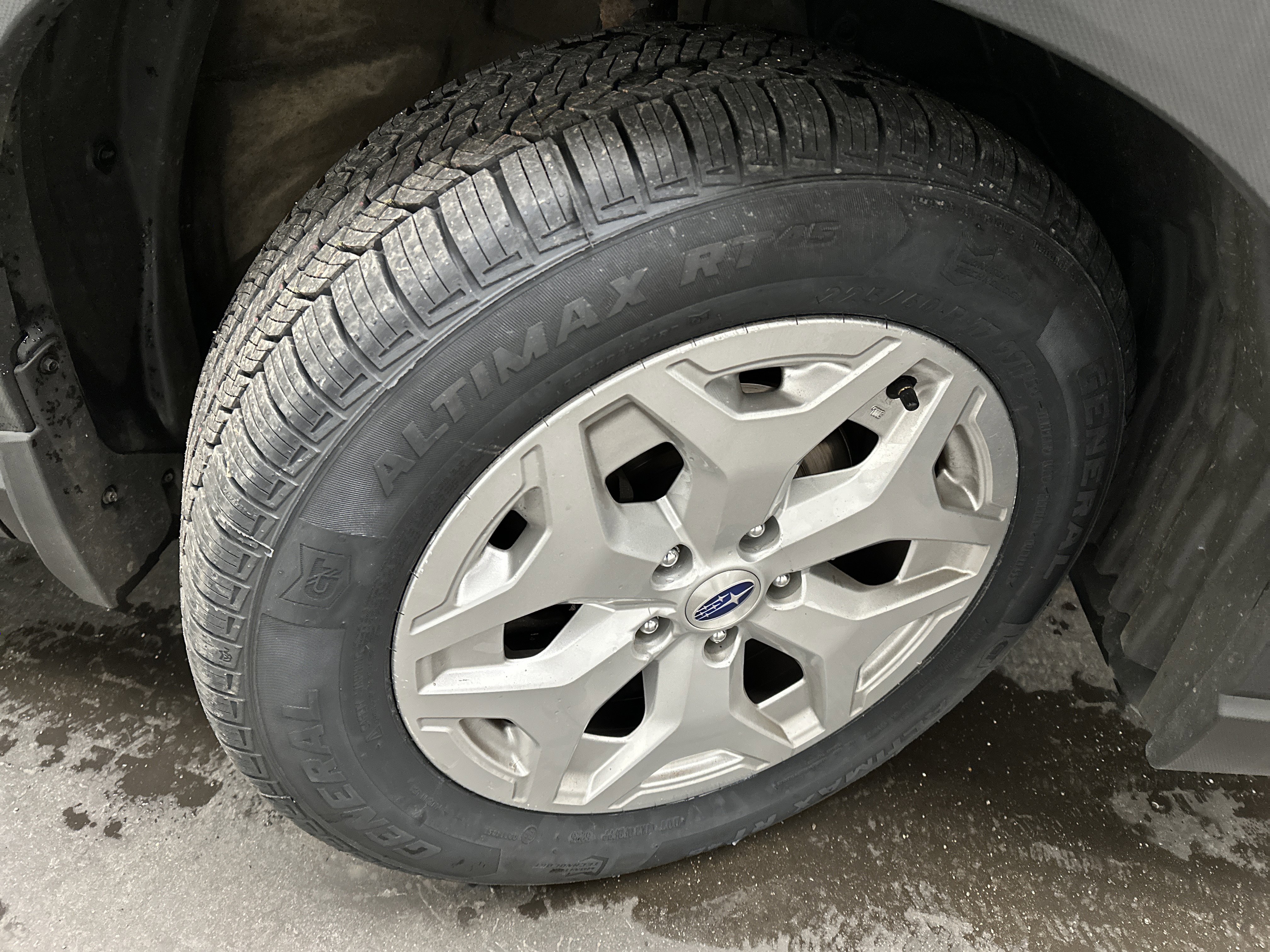 Used 2019 Subaru Forester w/ Alloy Wheel Package AWD/4WD image 10