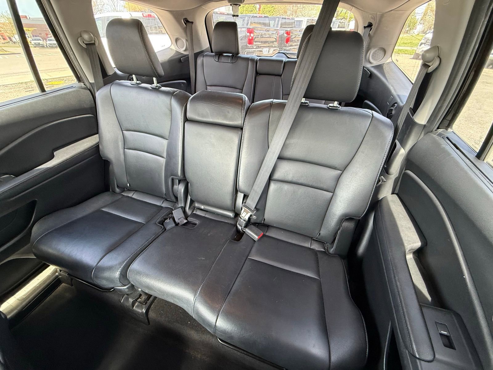 Used 2017 Honda Pilot Touring image 22
