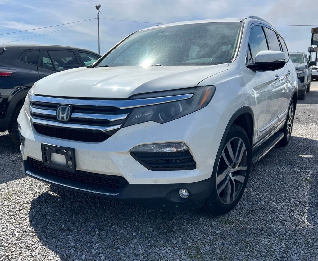 Used 2017 Honda Pilot Elite image 3