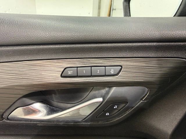 Used 2020 GMC Terrain SLT w/ Preferred Package image 12