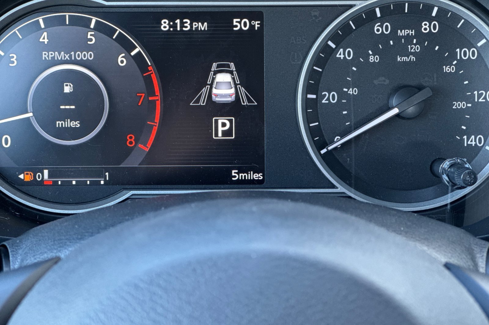 New 2025 Nissan Versa SR w/ Trunk Package image 21