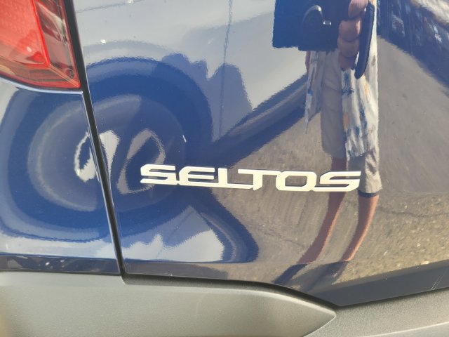 Used 2026 Kia Seltos LX AWD/4WD image 7