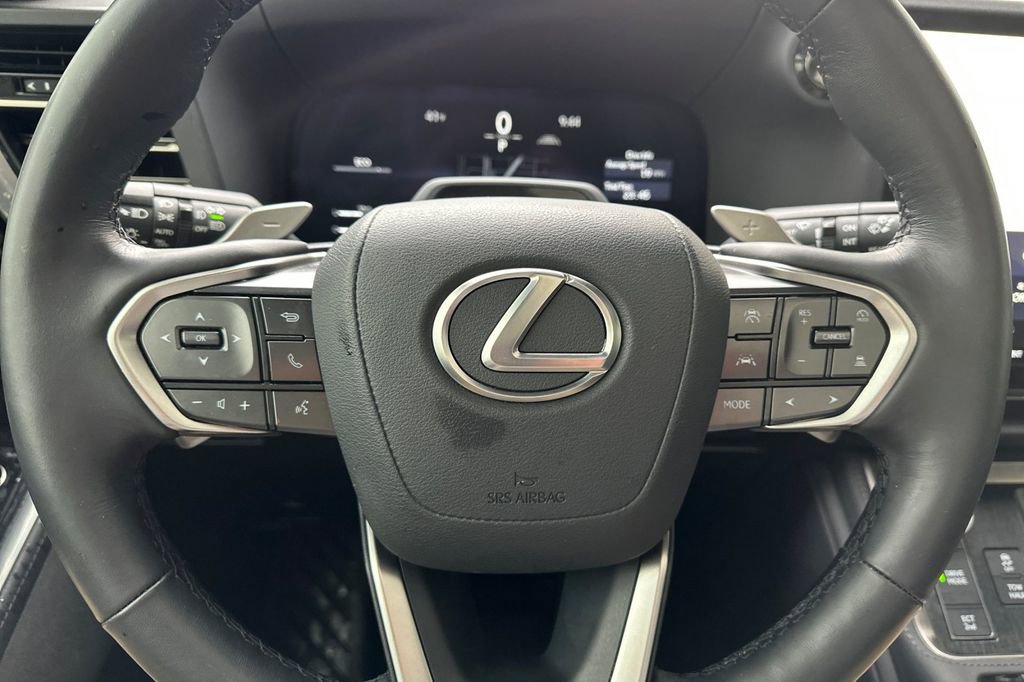 Used 2025 Lexus GX 550 w/ Cold Area Package image 25