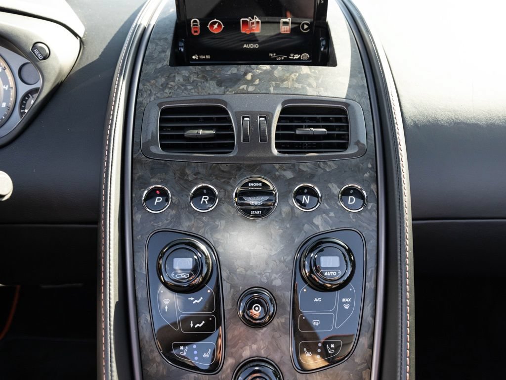 Used 2018 Aston Martin Vanquish S RWD image 40