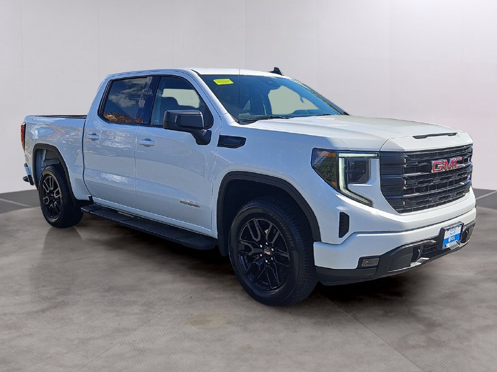 Used 2024 GMC Sierra 1500 Elevation AWD/4WD image 3