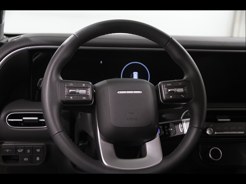 Certified 2026 Hyundai Palisade Limited AWD/4WD image 7