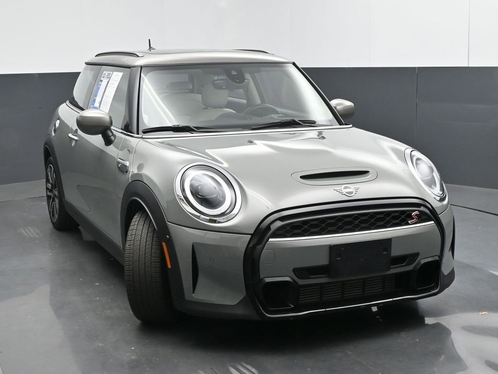 Used 2023 MINI Cooper S w/ Driver Assistance Package image 8