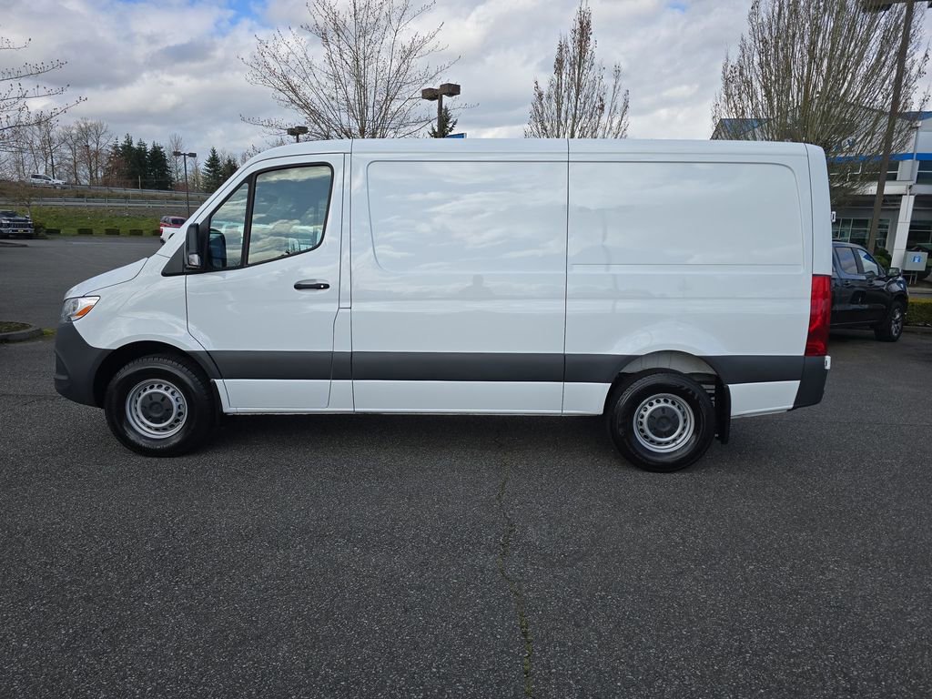 Used 2023 Mercedes-Benz Sprinter 144 Cargo image 3