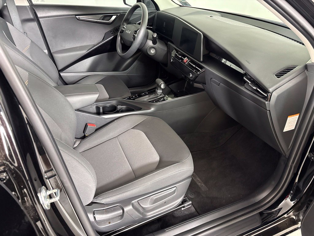 New 2026 Kia Niro LX FWD image 16