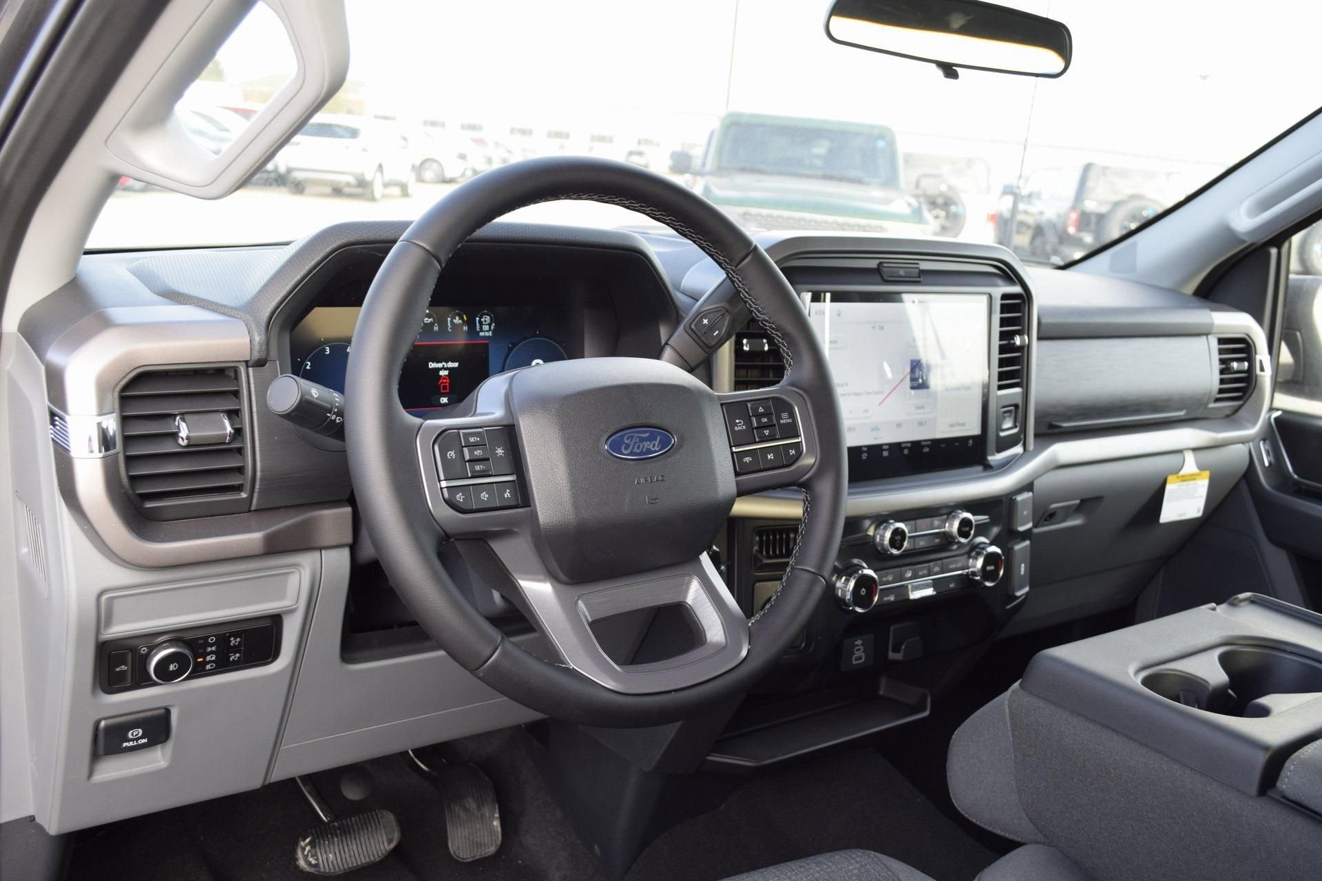 New 2026 Ford F150 XLT w/ Equipment Group 301A Standard image 17