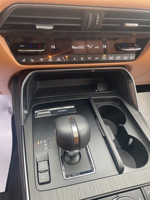 Certified 2025 MAZDA CX-70 3.3 Turbo S w/ Premium Plus image 19