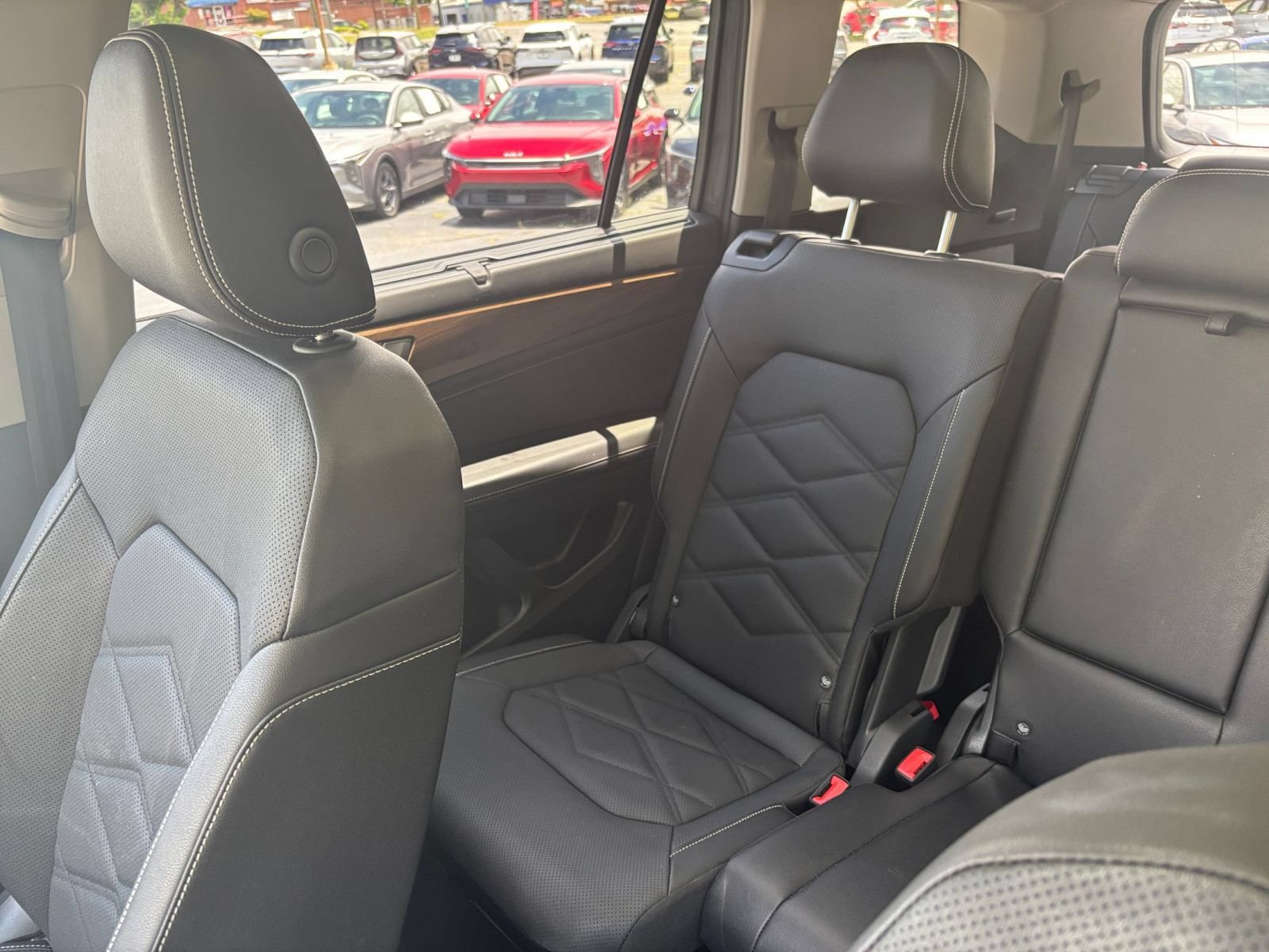 Used 2026 Volkswagen Atlas SE FWD image 37