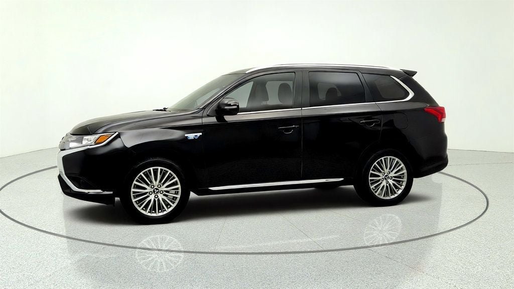 Used 2020 Mitsubishi Outlander SEL AWD/4WD image 8