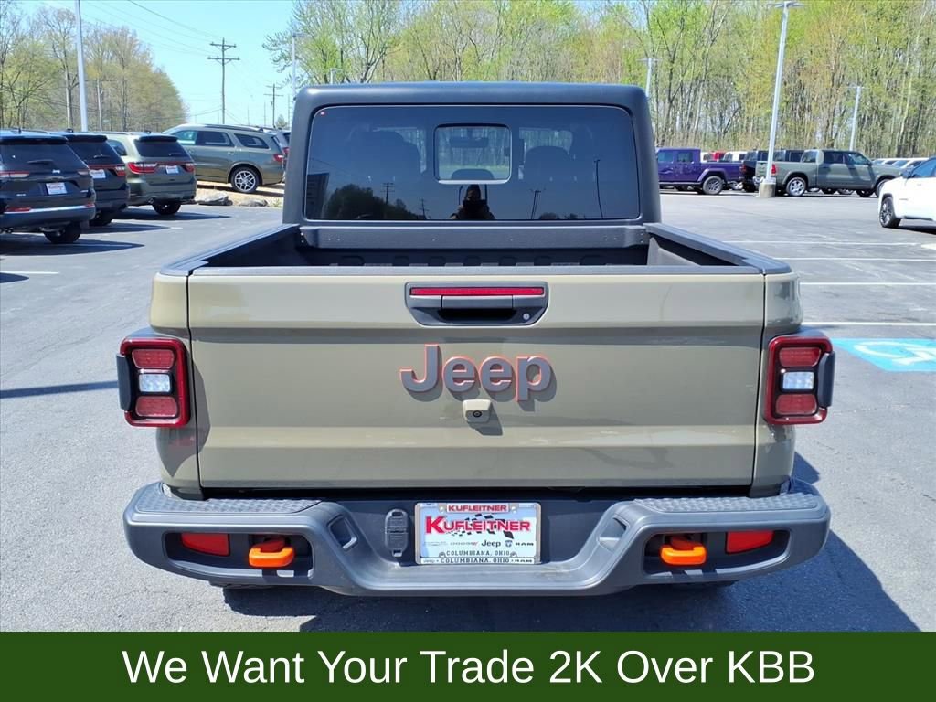 Used 2020 Jeep Gladiator Mojave AWD/4WD image 7