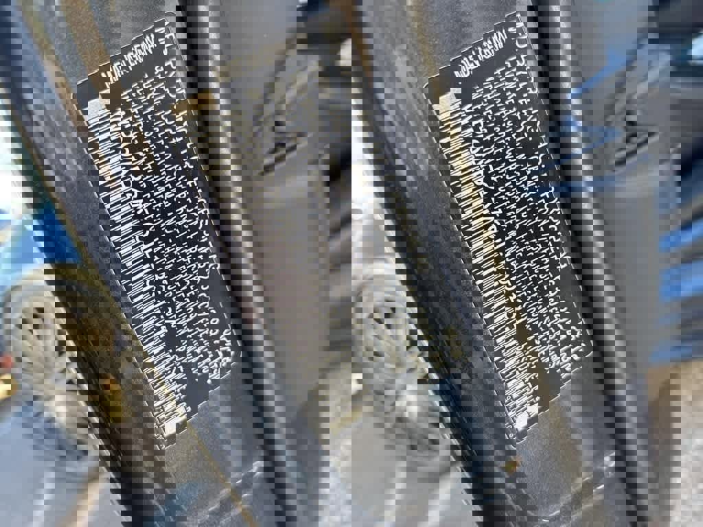 Used 2018 Porsche Panamera 4S image 15