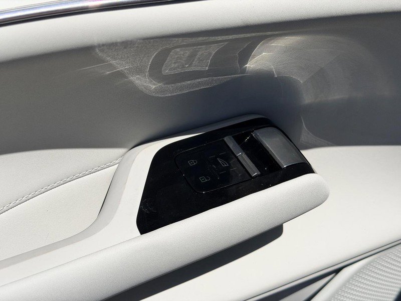 New 2026 Volvo EX90 Ultra AWD/4WD image 10