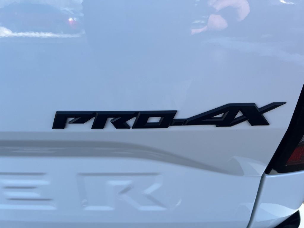 Certified 2024 Nissan Frontier PRO-4X w/ Technology Package image 30