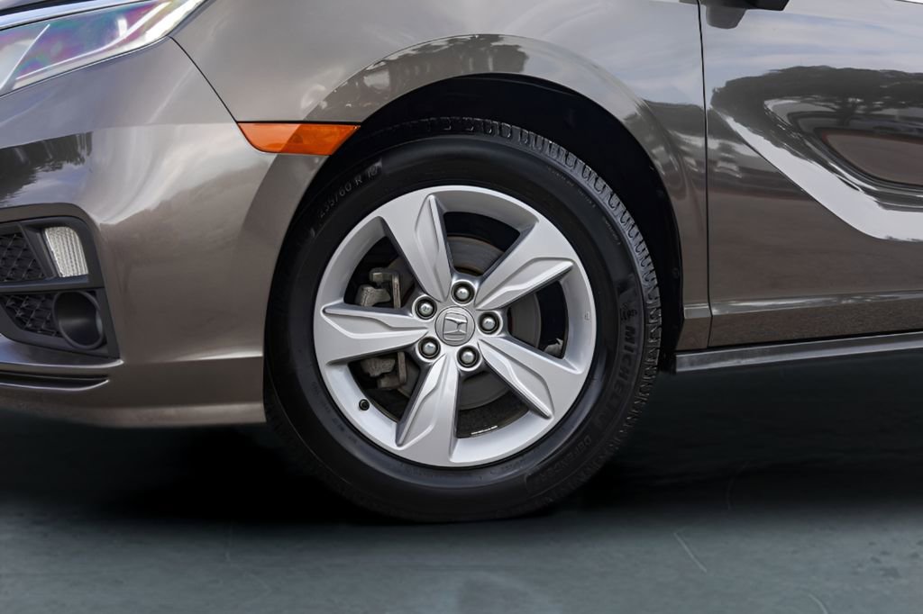 Used 2019 Honda Odyssey EX-L image 4