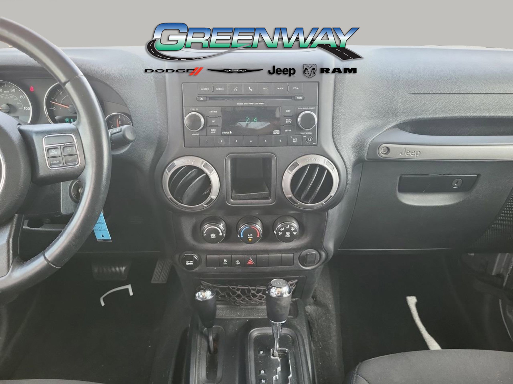 Used 2017 Jeep Wrangler Unlimited Sport w/ Connectivity Group AWD/4WD image 14