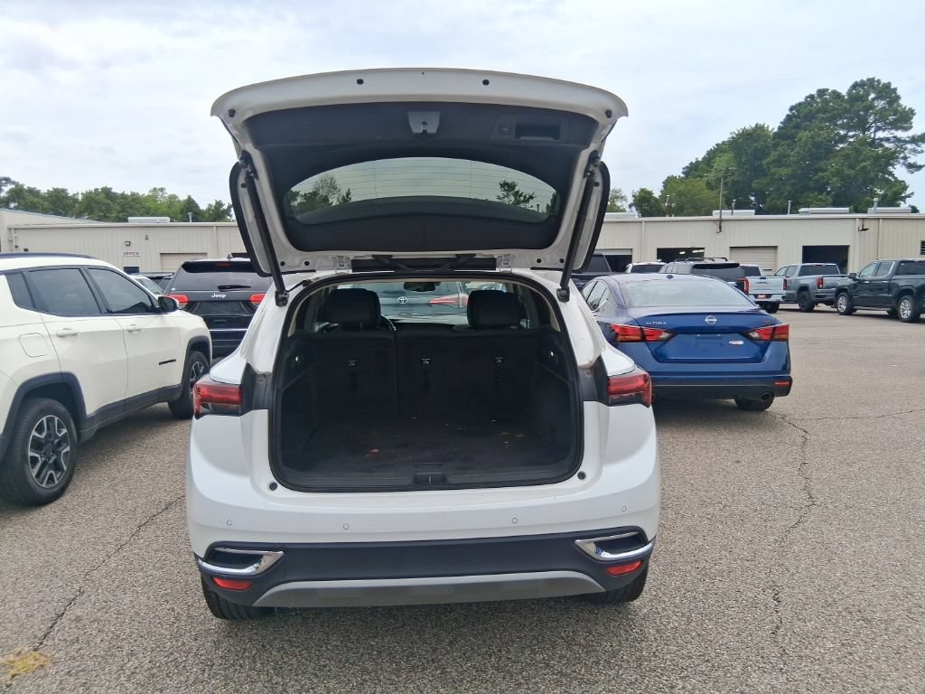 Used 2022 Buick Envision Preferred FWD image 15