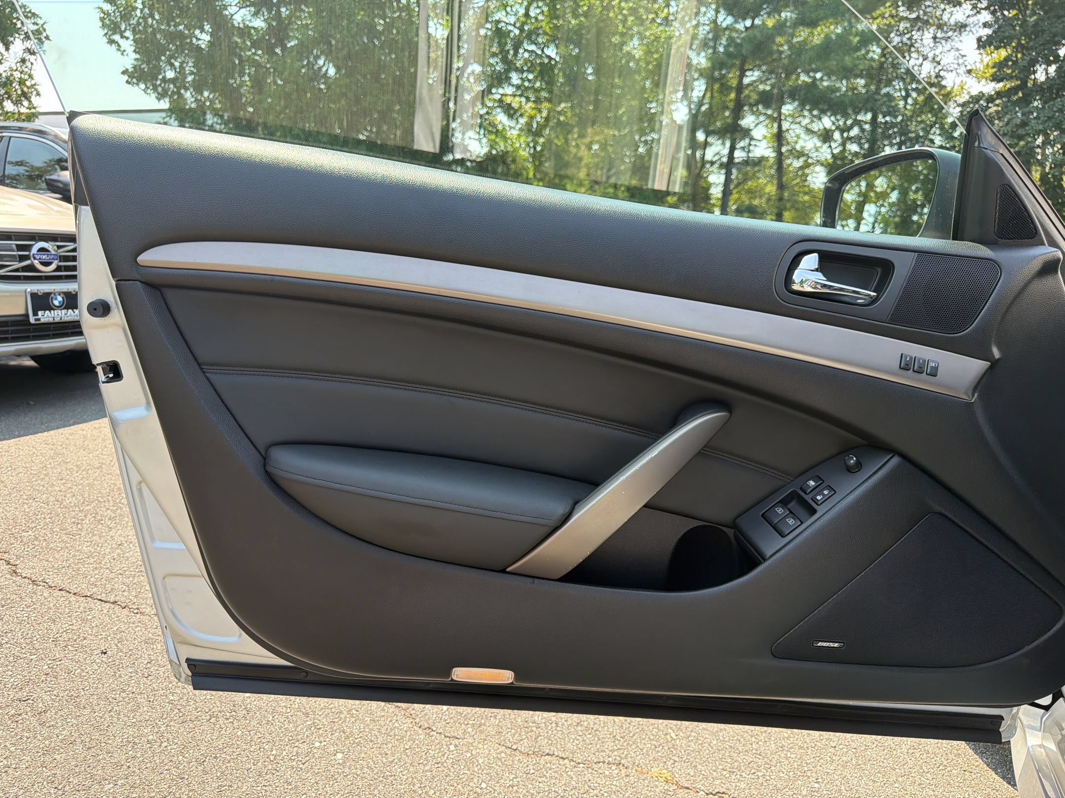 Used 2010 INFINITI G37 Journey w/ Premium Pkg RWD image 14