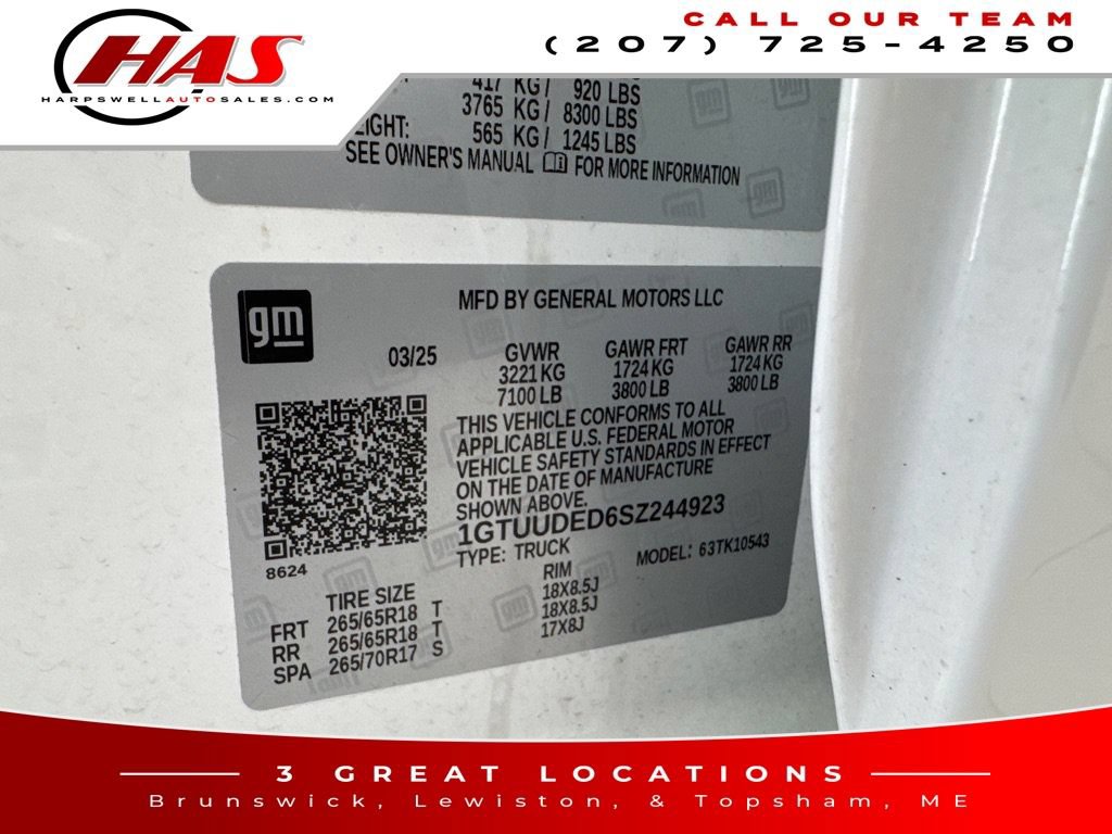 Used 2025 GMC Sierra 1500 SLT AWD/4WD image 17