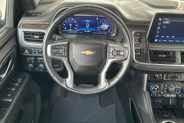Used 2024 Chevrolet Tahoe Premier AWD/4WD image 16