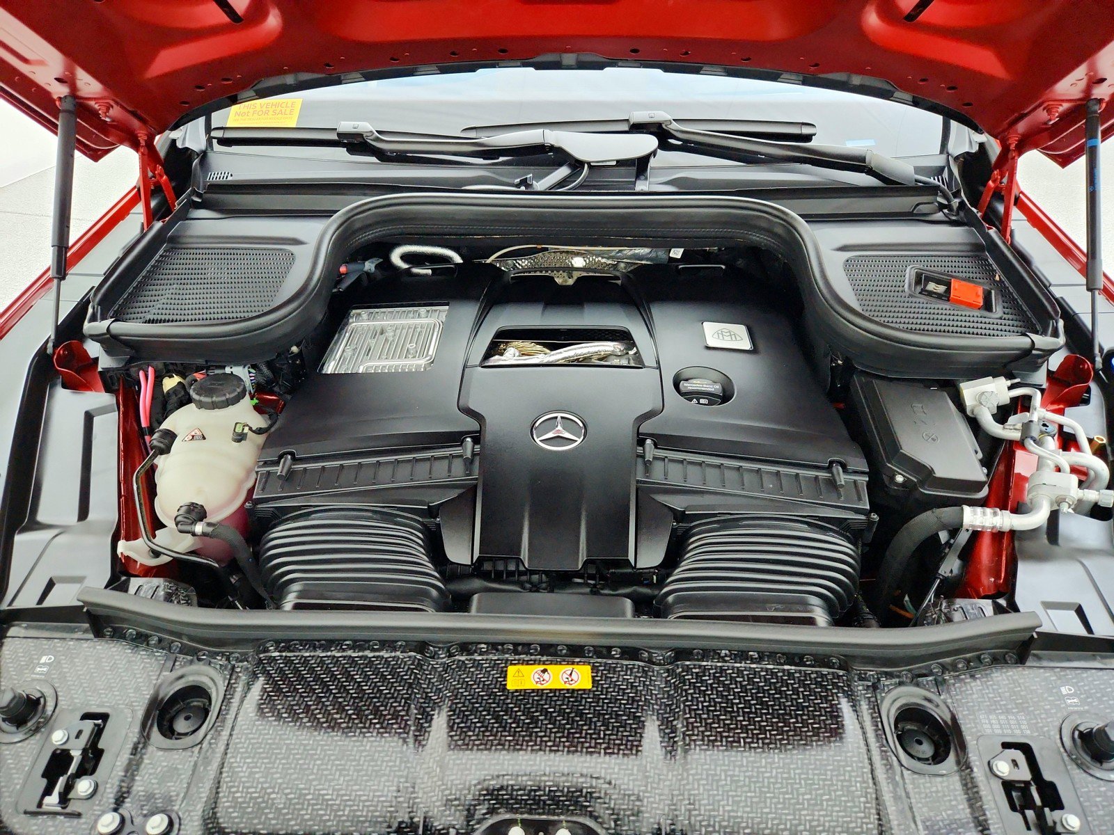 Used 2024 Mercedes-Benz Maybach GLS 600 4MATIC image 34