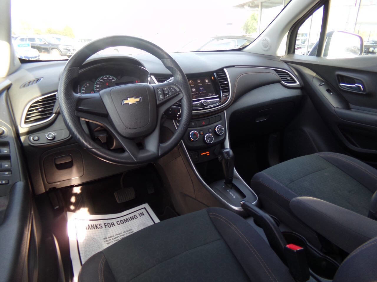 Used 2018 Chevrolet Trax LS FWD image 17