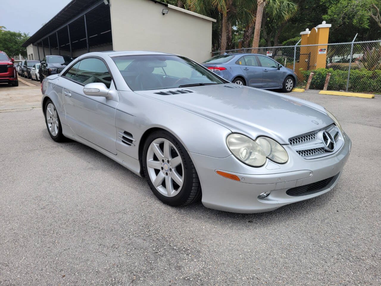 Used 2003 Mercedes-Benz SL 500 image 3