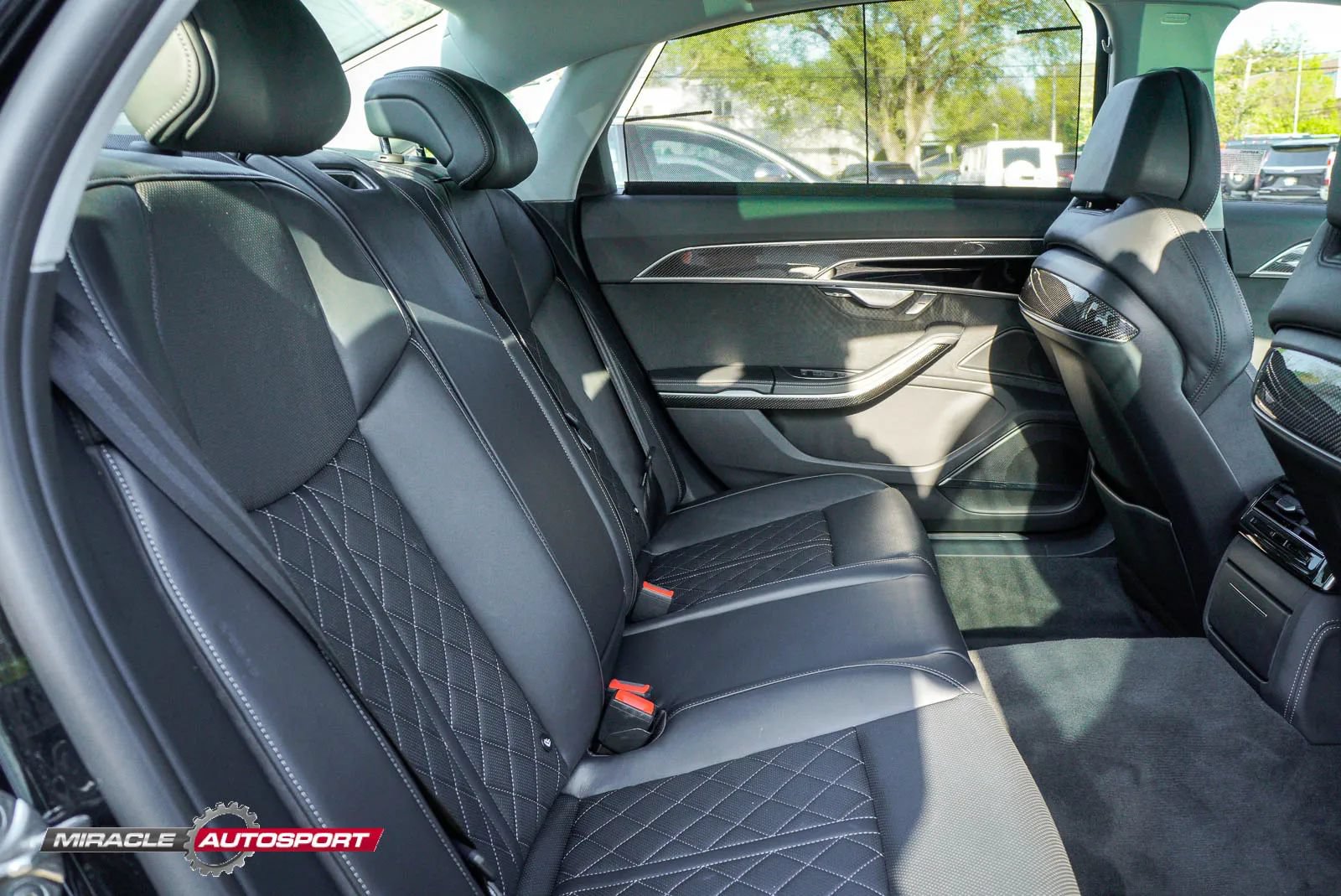 Used 2022 Audi S8 w/ S8 Executive Package AWD/4WD image 38