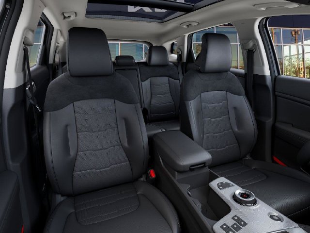 New 2027 Kia Sportage SX Prestige AWD/4WD image 16