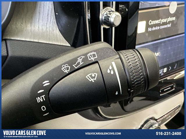 New 2025 Volvo XC40 B5 Ultra w/ Protection Package Premier image 23