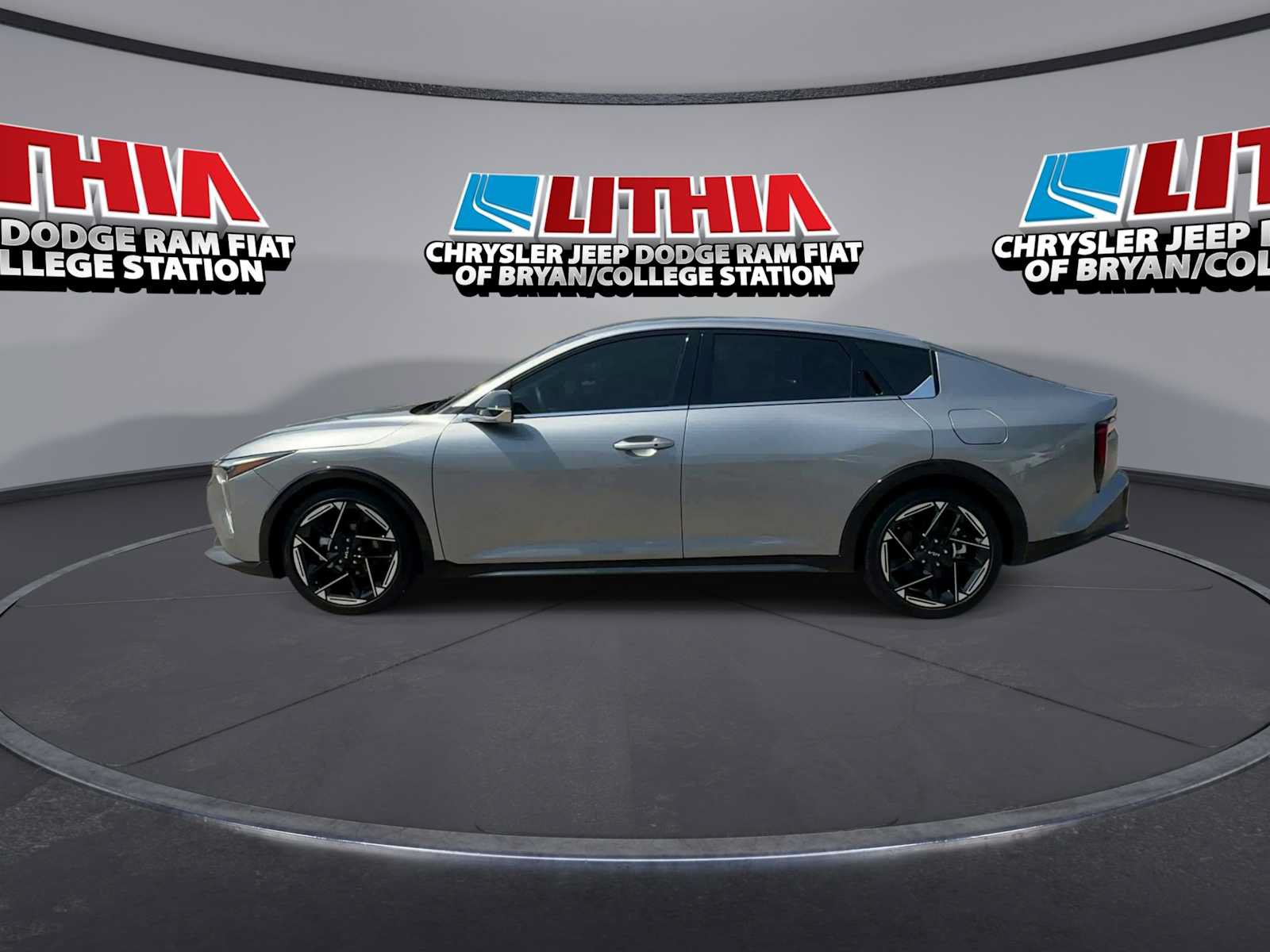 Used 2025 Kia K4 GT-Line FWD image 5