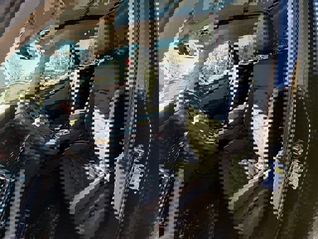 New 2026 Volkswagen Atlas Peak Edition image 24