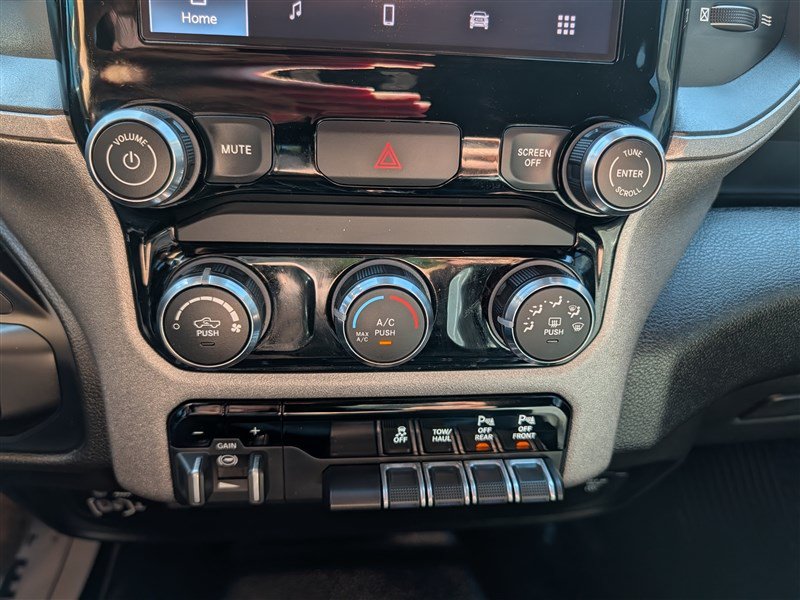Used 2025 RAM 2500 Tradesman w/ Bed Convenience Group AWD/4WD image 26
