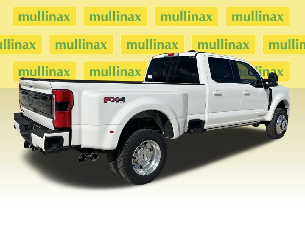 New 2026 Ford F450 Platinum w/ FX4 Off-Road Package image 4