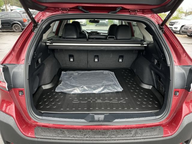 Certified 2025 Subaru Outback Limited AWD/4WD image 23