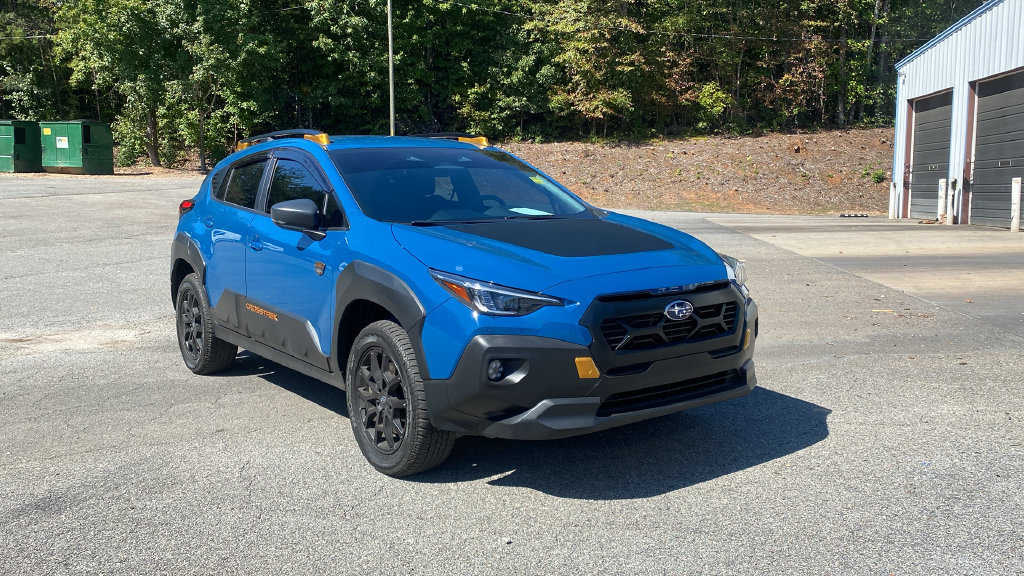 Used 2024 Subaru Crosstrek 2.5i Wilderness w/ Wilderness Package AWD/4WD image 3