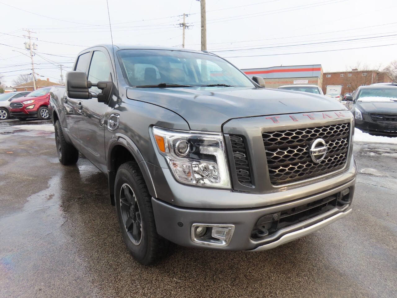 Used 2017 Nissan Titan PRO-4X image 37