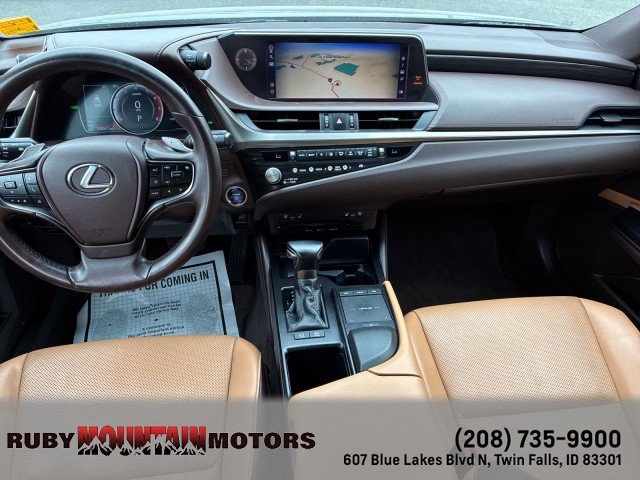 Used 2021 Lexus ES 300h w/ Premium Package FWD image 10