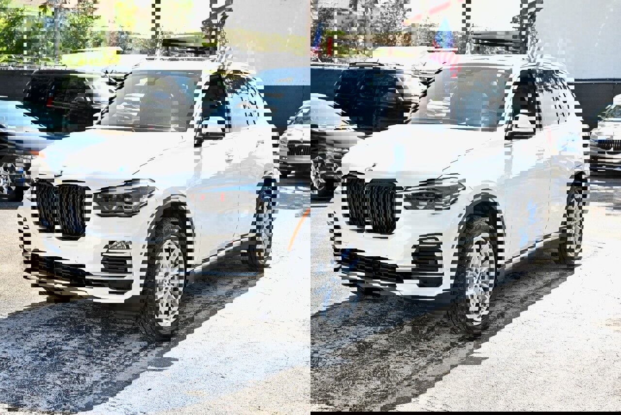 Used 2019 BMW X5 xDrive40i image 2