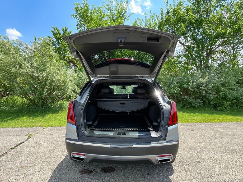 Certified 2023 Cadillac XT5 Premium Luxury w/ LPO, Floor Liner Package AWD/4WD image 16