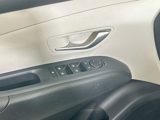 Certified 2025 Hyundai Tucson SEL AWD/4WD image 22