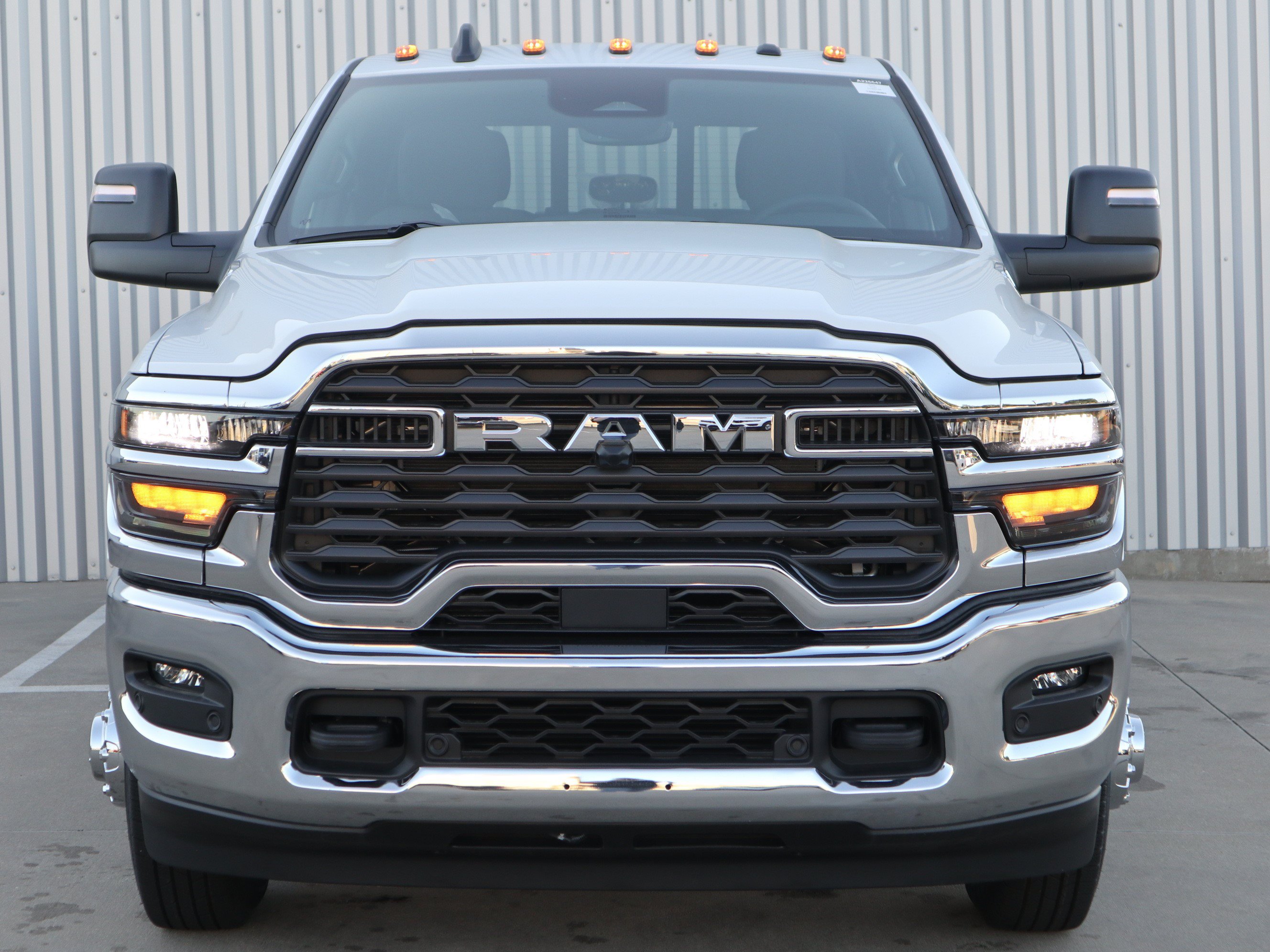New 2026 RAM 3500 Tradesman AWD/4WD image 13